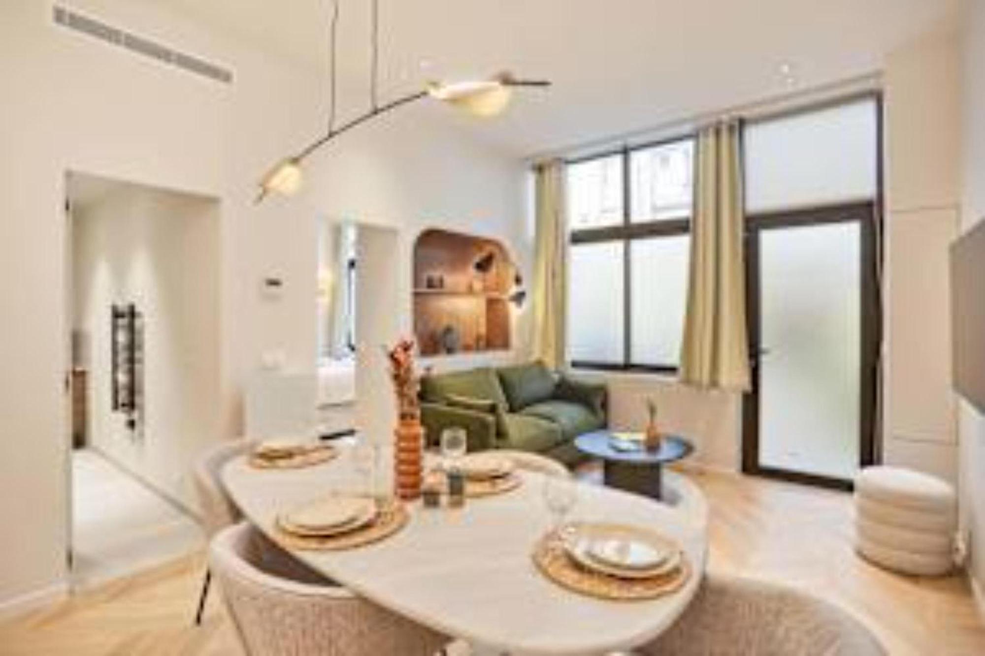 Superb Ac Center Of Appartement Paris